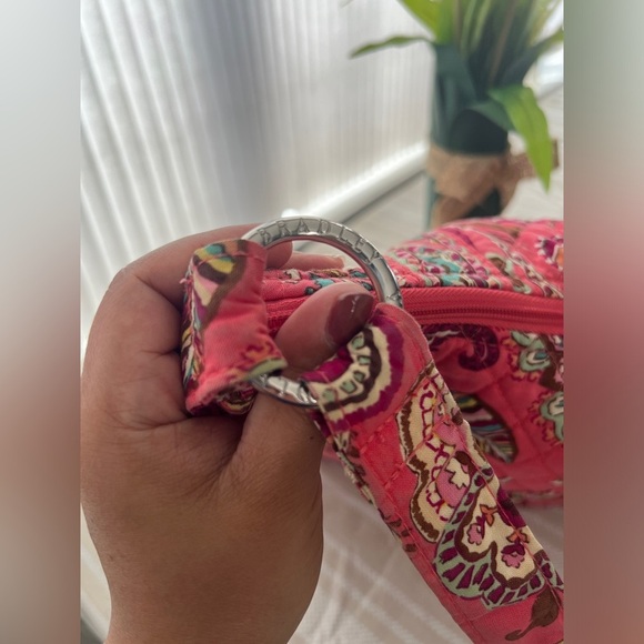 Vera Bradley Pink Quilted Shoulder Bag - Picture 5 of 13